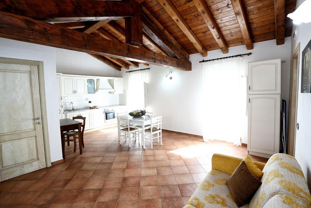 Agriturismo Creta Rossa Torre di Ruggiero Extérieur photo